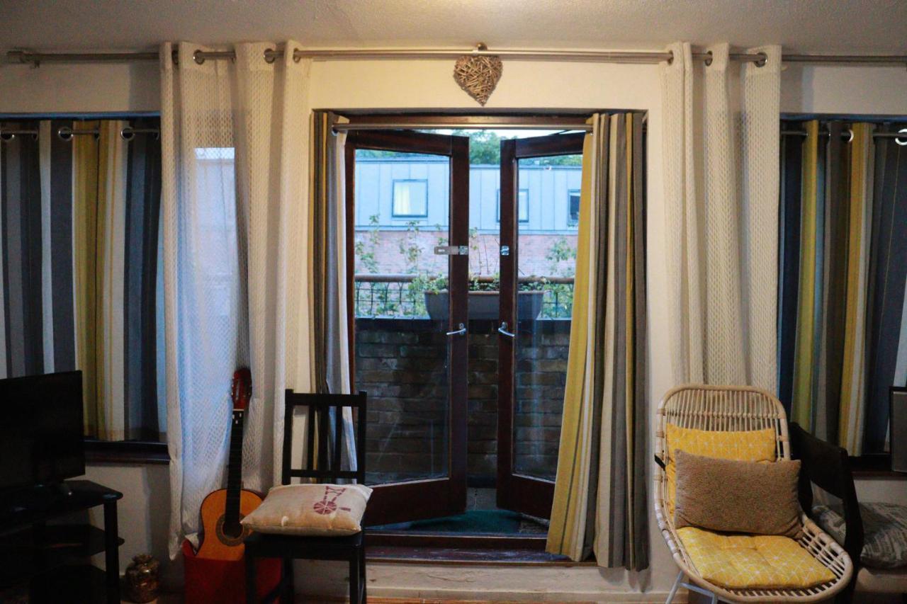 Comfortable 2-Bed House In London Zone 2 Villa Ngoại thất bức ảnh